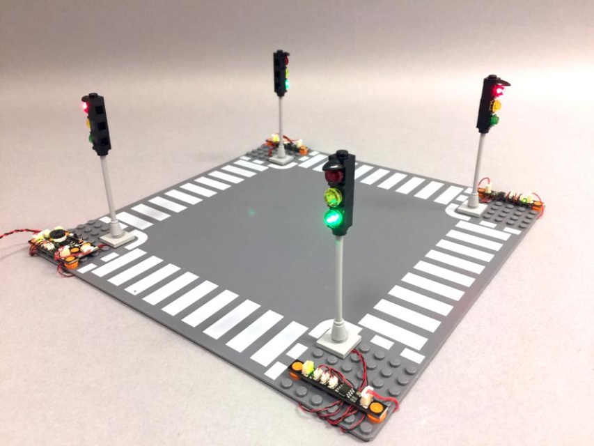 Deluxe 4-Way LED LEGO Light Intersection Kit